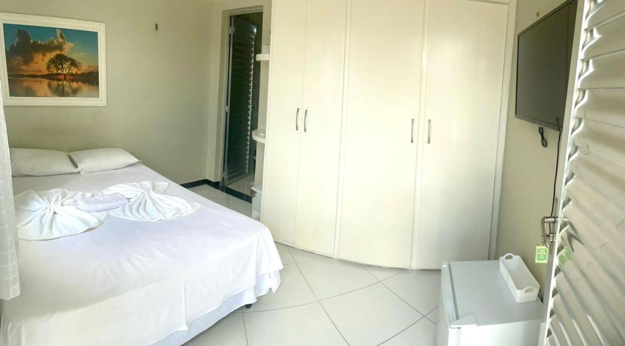 Shalom Hotel